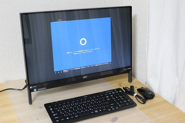 ☆NEC LAVIE Desk All-in-one DA370/GAB(Celeron 3865U/メモリ4GB