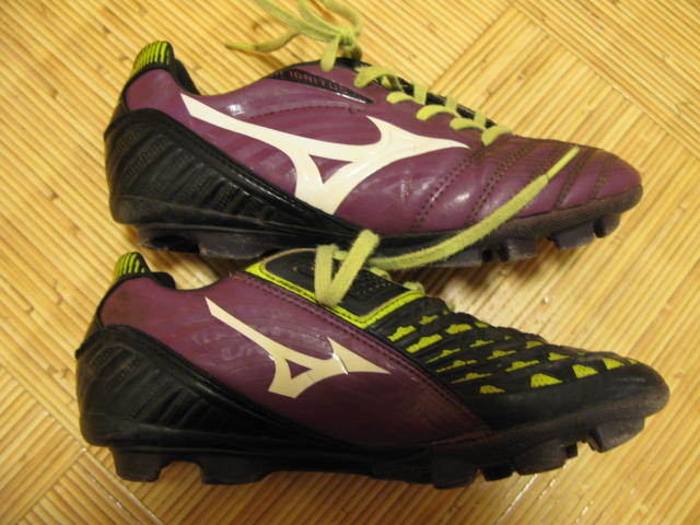 used】MIZUNO(ミズノ)IGNITUS(イグニタス)紫×黒×黄×白 used】MIZUNO(ミズノ)IGNITUS(イグニタス)紫×黒×黄×白