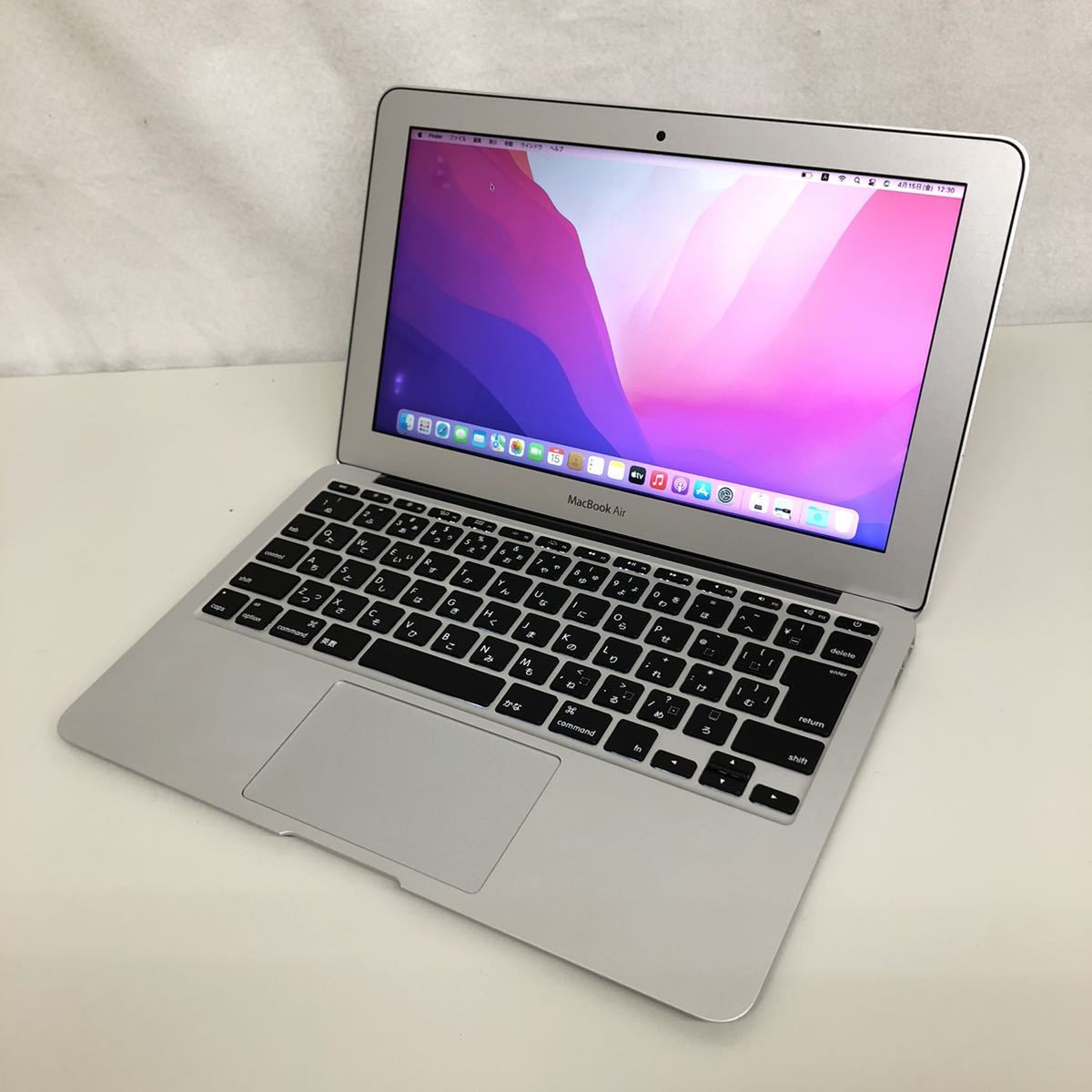 【ジャンク】Apple MacBook Air 11インチ Early 2015 MJVM2J/A Monterey/Core i5 1.6GHz/4GB/128GB/A1465 整備品_画像2