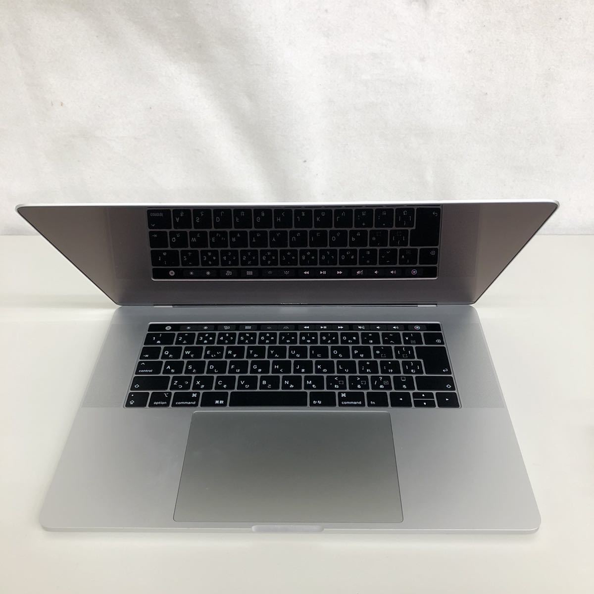 【ジャンク 液晶・スピーカー不良】Apple MacBook Pro 15インチ 2018 MR962J/A Monterey/Core i7 2.2GHz/16GB/256GB/シルバー/A1990_画像4