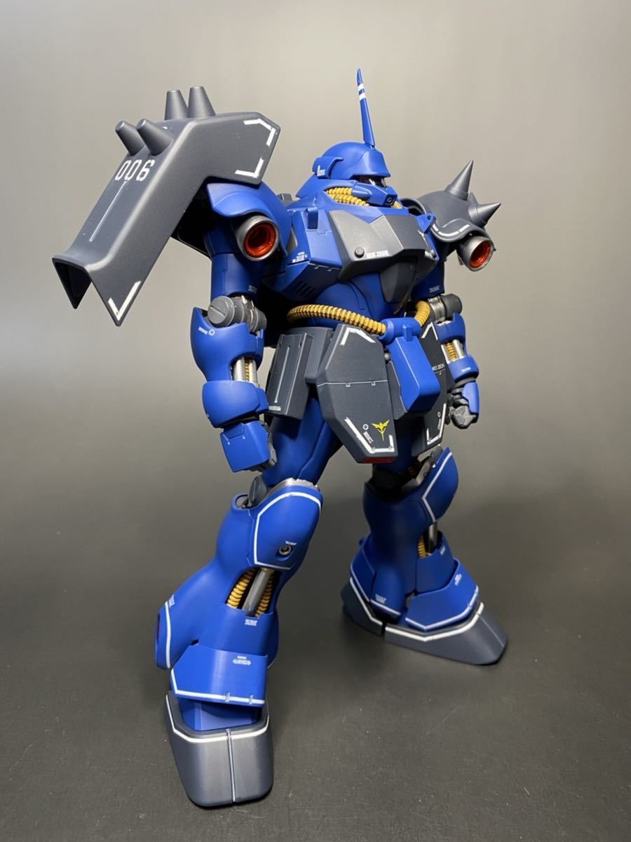 MG 1/100 ギラドーガ (レズン・シュナイダー専用機仕様)塗装完成品 MG 1/100 ギラドーガ (レズン・シュナイダー専用機仕様)塗装完成品
