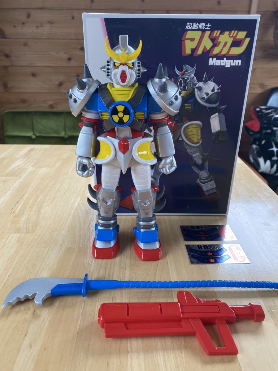 マドガン まんだらけ ソフビ 限定50 ガンダム タクダム バンダイ マドガン まんだらけ ソフビ 限定50 ガンダム タクダム バンダイ