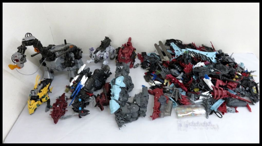 [ZEROnet]Σタカラトミー　ZOID/ゾイドシリーズ　部品取り用大量詰め合わせ　ジャンク品ΣK44-6_画像1