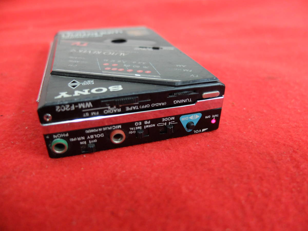格安 ☆動作〇☆ SONY ウォークマン WALKMAN カセットプレーヤー www