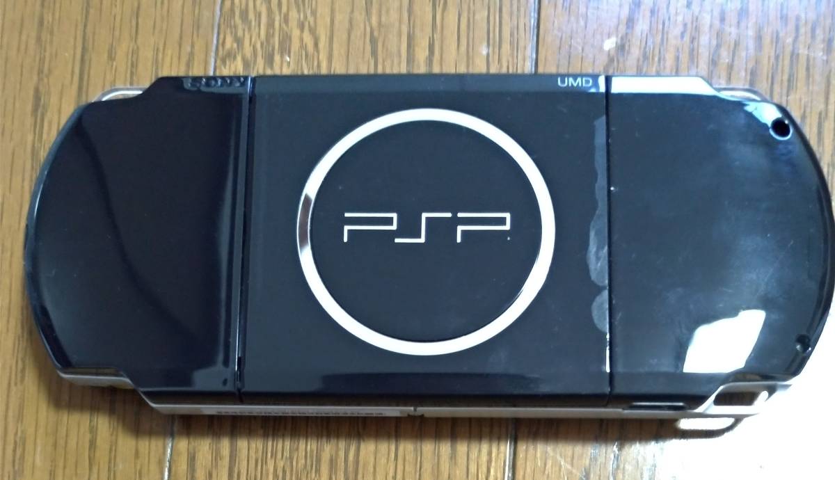 PSP-3000 プレイステーションポータブル ピアノブラック 中古品 PSP-3000 プレイステーションポータブル ピアノブラック 中古品
