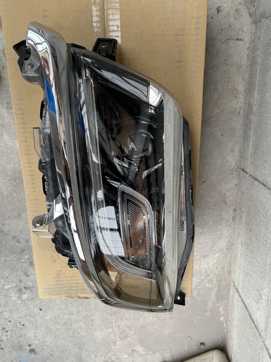 スズキMK53Sスペーシアカスタム左ヘッドライト 品 www.falconofs.com