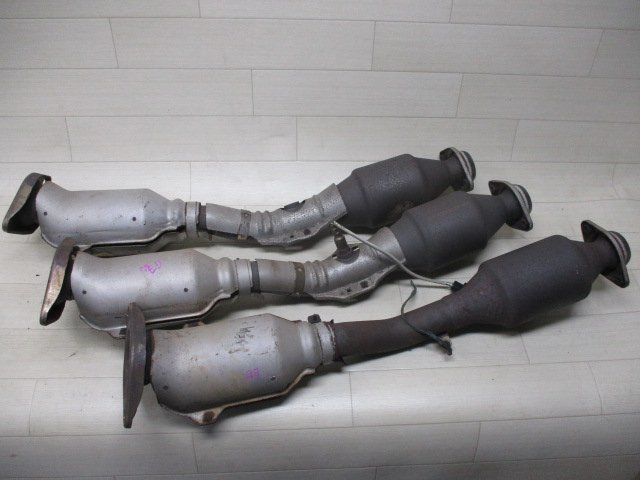 優れた品質 ☆日産☆ティーダ☆HR15☆触媒☆ED☆素材☆コンバーター