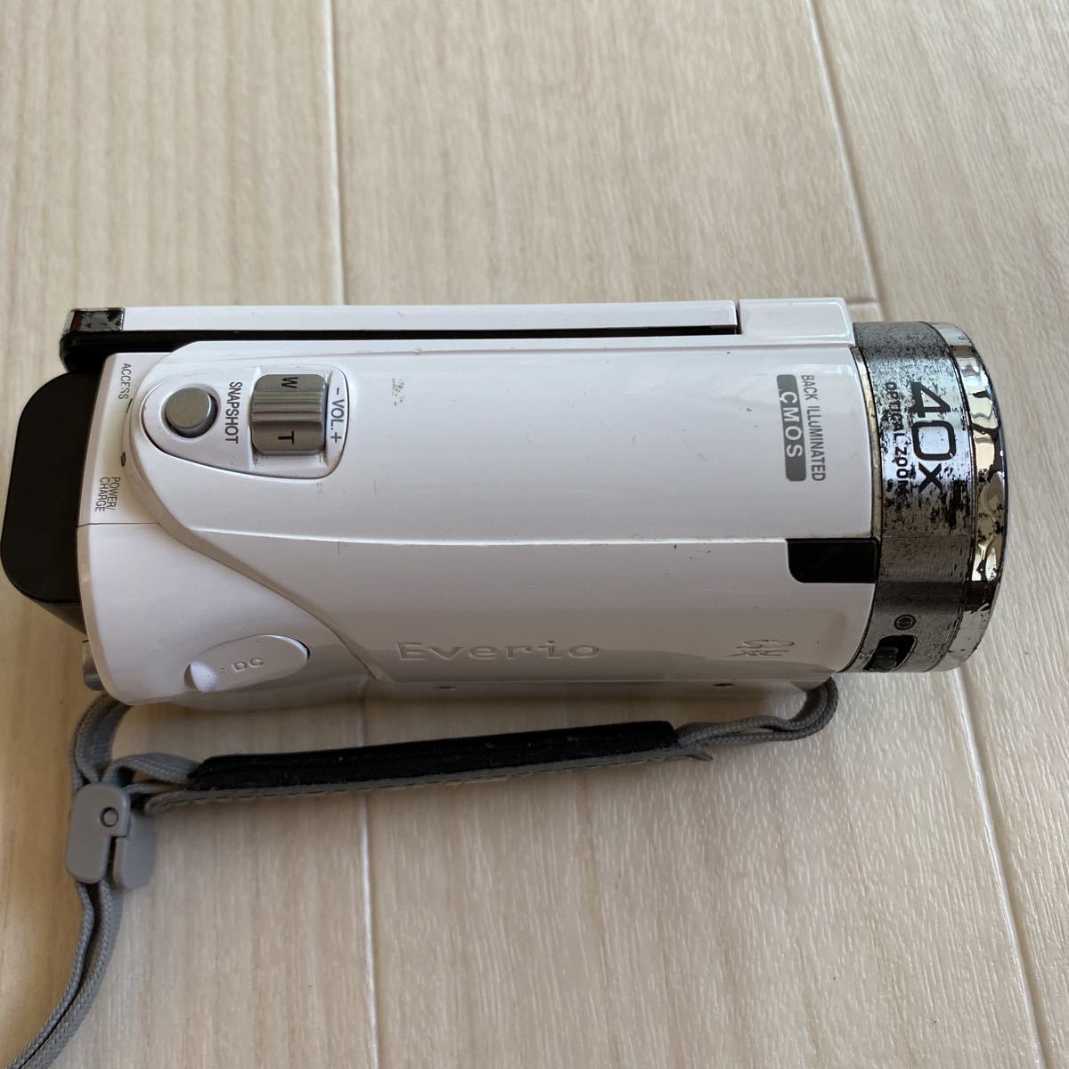 JVC ケンウッド FULL HD Everio GZ-E117-W 2012年製 エブリオ ビデオ