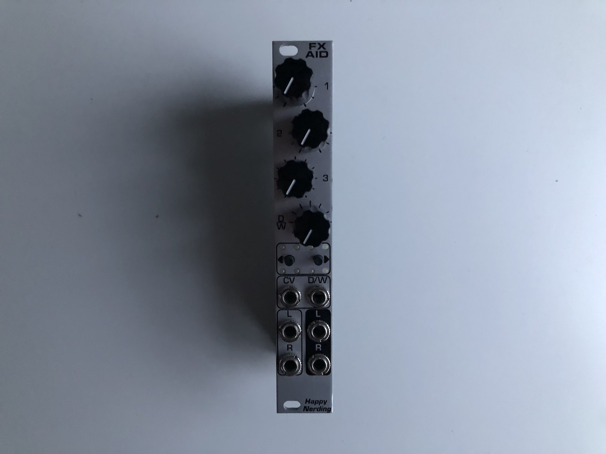 新品同様/貴重】 Happy Nerding FX AID 超人気マルチ・エフェクト