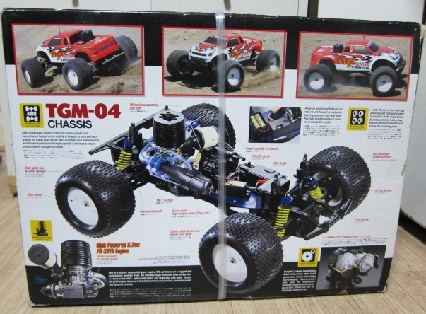 新品未開封!希少!TAMIYA!1/8 4x4 モンスタートラック!TNX 5.2R !プロポ付完成品!組立済みエンジンRCカ― _画像3
