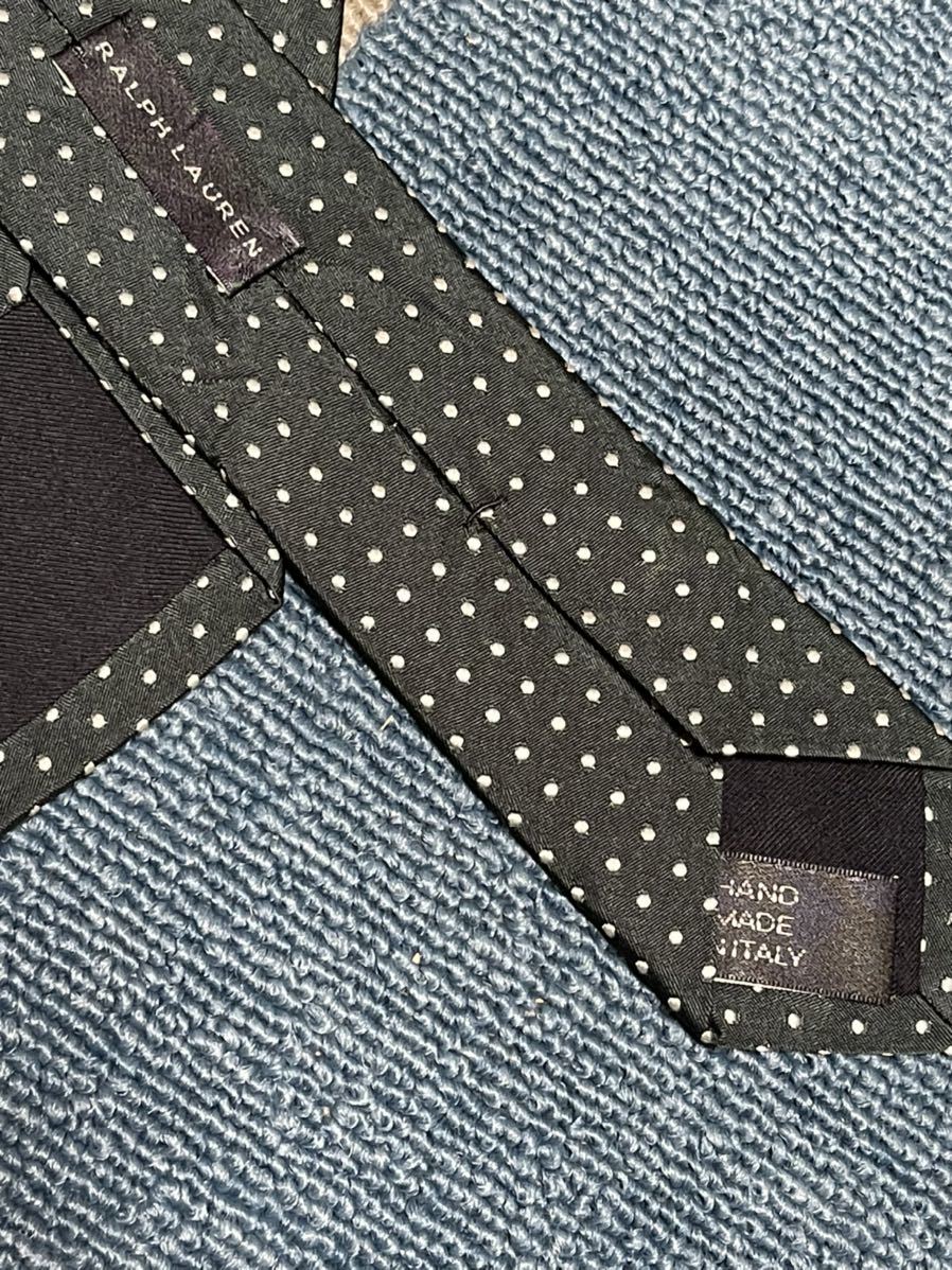  almost unused "RALPH LAUREN BLACK LABEL" Ralph Lauren Black Label thin dot brand necktie 204122