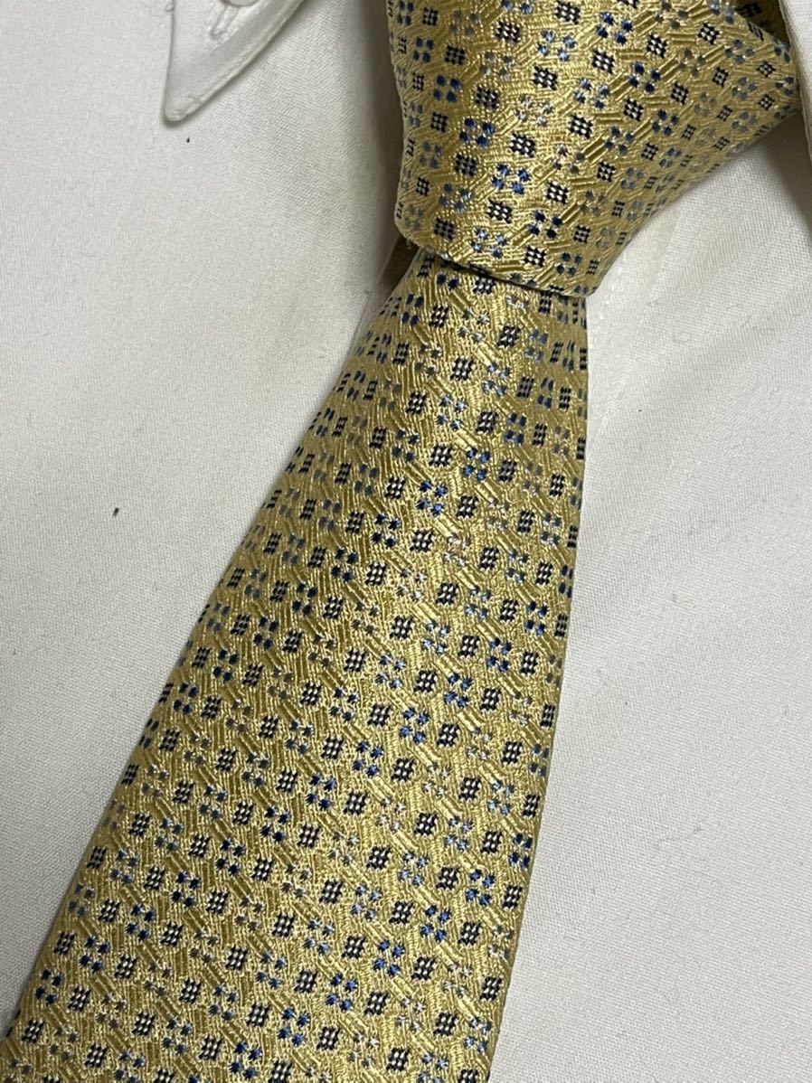 "Apuascutum" Aquascutum fine pattern brand necktie 204528