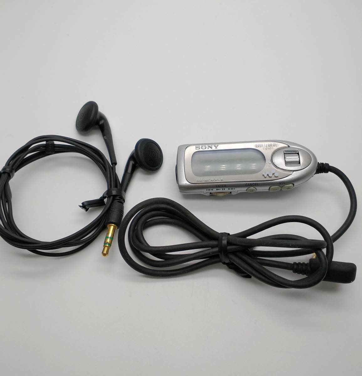 ジャンク SONY WALKMAN portable MINIDISC PLAYER ソニー ウォークマン ポータブル MD プレイヤー MZ-NH1_画像5