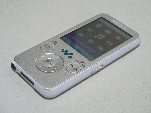 Sony Walkman NW-S636F　シルバー 4GB_画像2