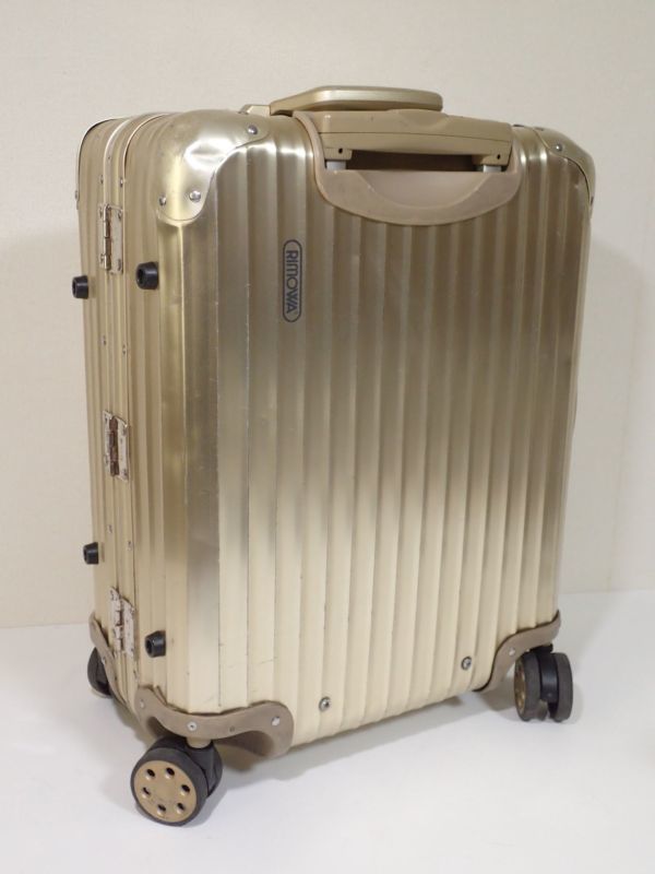 豊TJ6-087/4J〇RIMOWA リモワ スーツケース キャリーケース トランク TSAロック ゴールド色 4輪〇_画像1