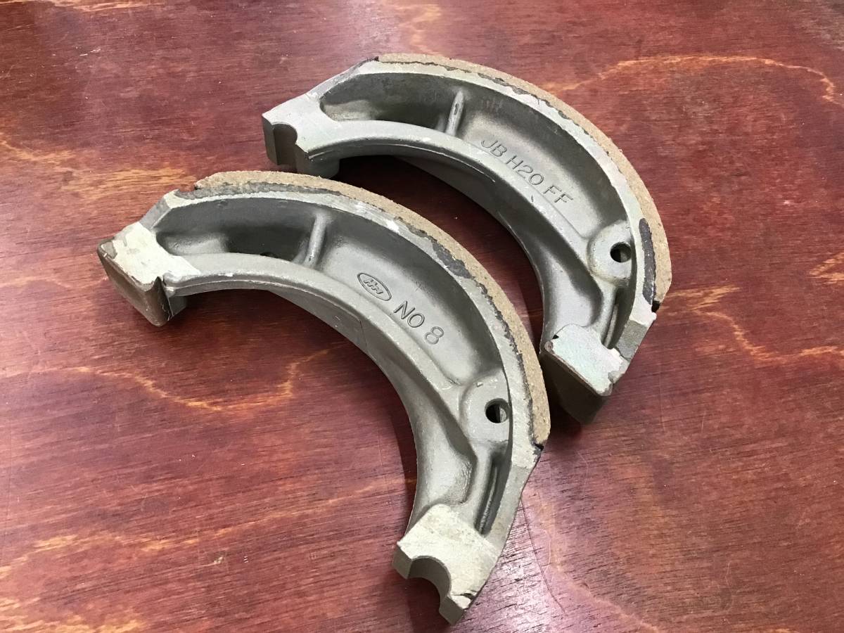 HONDA ホンダ純正品 CBX125F リヤブレーキシュー 2個セット HONDA ホンダ純正品 CBX125F リヤブレーキシュー 2個セット