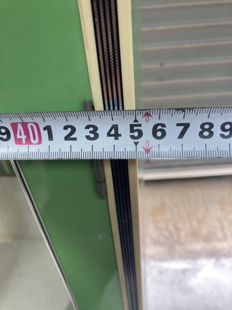 (3605) 昭和レトロ レトロポップ 木製 食器棚 飾り棚 収納棚 2扉 177x40 緑 グリーン アーチ ストライプ ヴィンテージ 中古 引取り限定 正規店または公式サイト 食器棚 ポップ 昭和レトロ ヴィンテージ 緑 グリーン アンティーク キッチン収納