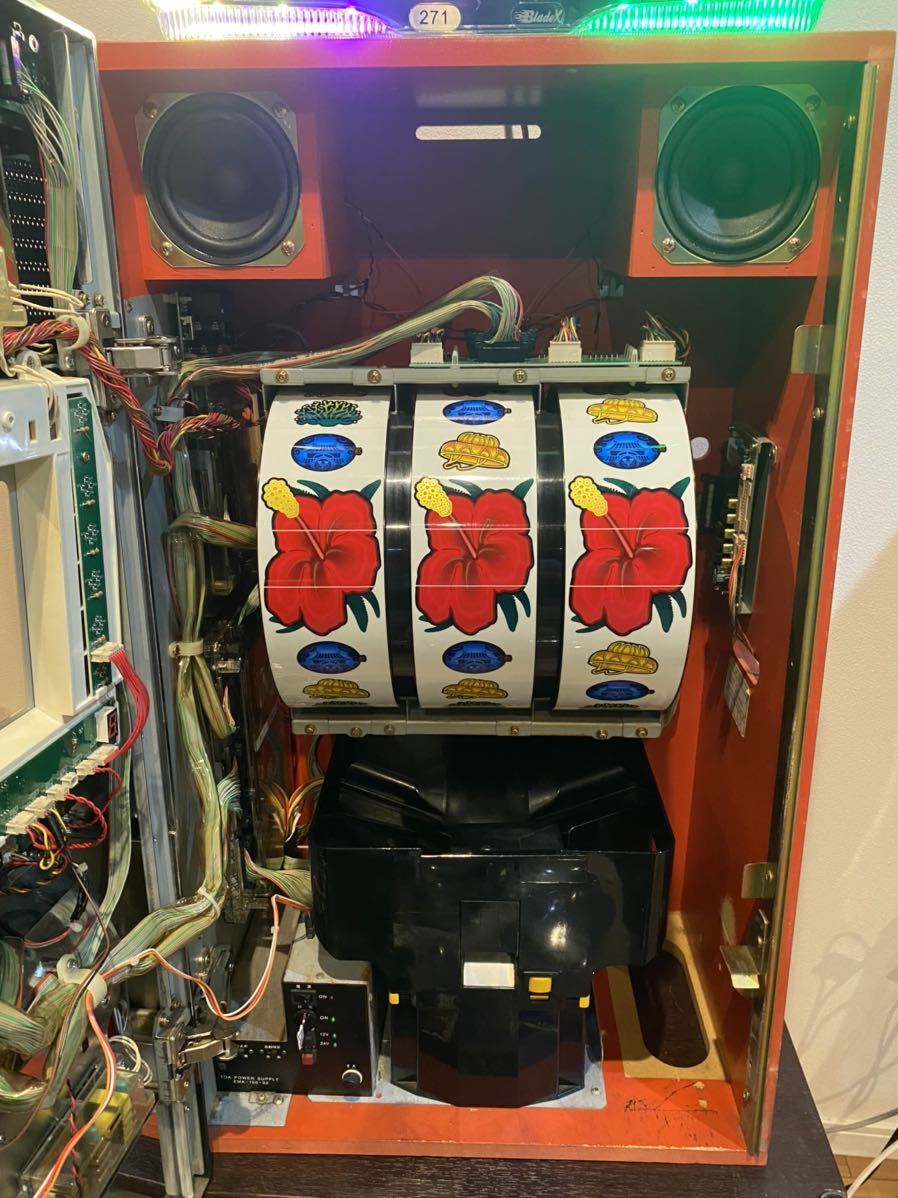 イミソーレ30 ☆裏物 チェリーGOD☆ エマ 4号機 スロット 実機 イミソーレ30 ☆裏物 チェリーGOD☆ エマ 4号機 スロット 実機