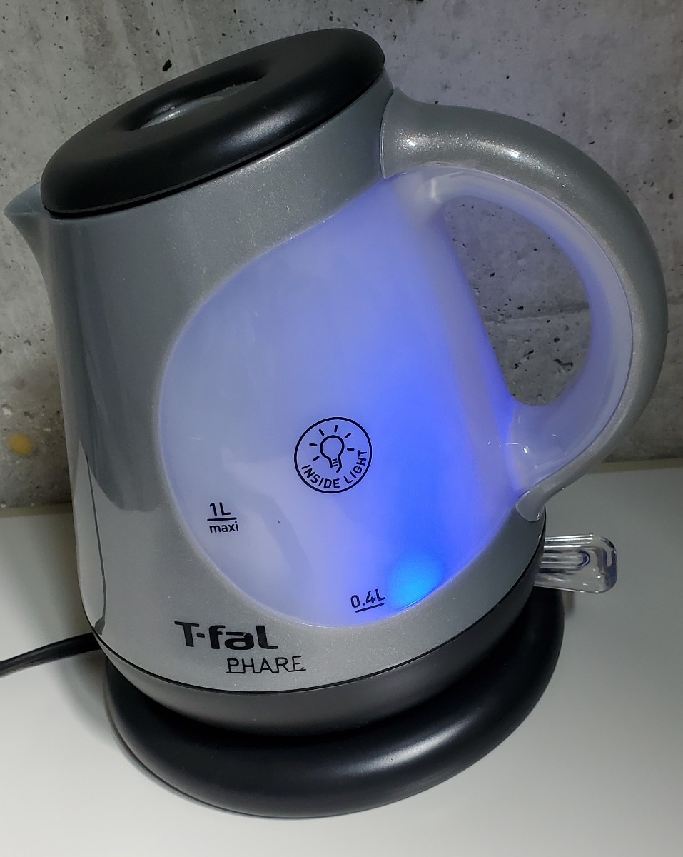 TOSHIBA　マイコン炊飯器　3合炊き　&　T-fal　電気ケトル　ティファール