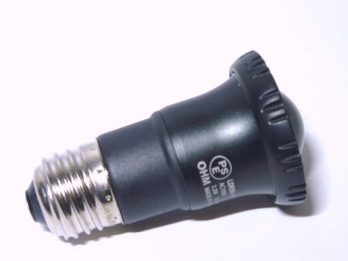 未使用　オーム電気　配送角度任意で調整可能LED電球　口金E26　スポット光　小型水槽 または 大型水槽のスポット光に　　　　　　　『A2』_画像3