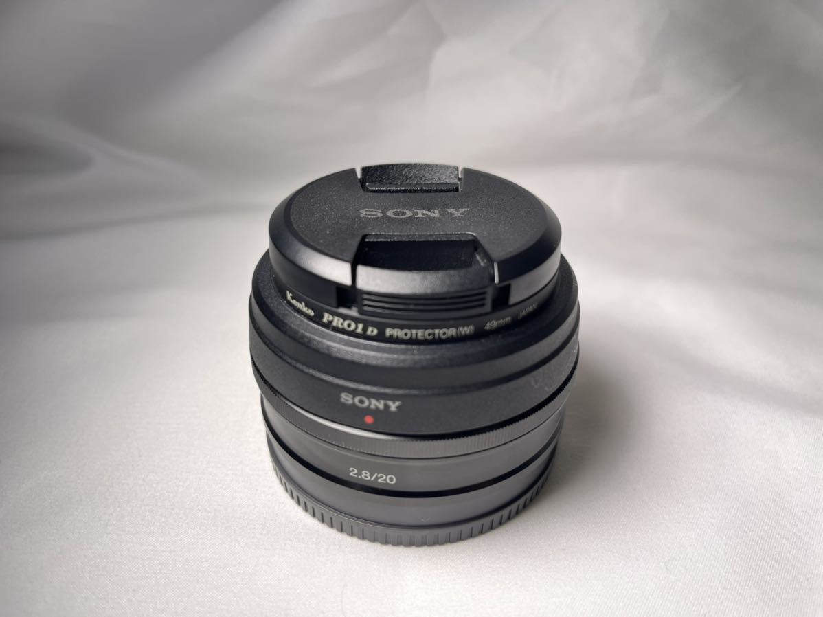 超美品】ソニー SONY 単焦点レンズ E 20mm F2.8 Eマウント用 APS-C専用 SEL20F28 レンズフィルター付き  KenkoPRO1D