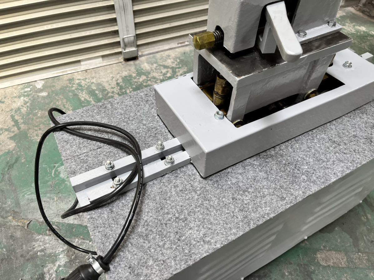 板金機械三井ハゼ折機 板金機械三井ハゼ折機
