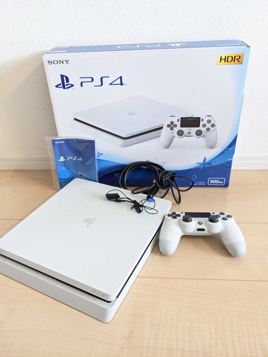 PlayStation4 PS4本体 グレイシャー ホワイト CHU-2200A B02 ソフト2本