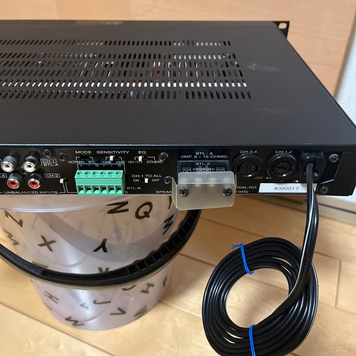BOSE製 4CHANNEL POWER AMPLIFIER 1200VI|Yahoo!フリマ(旧 BOSE製 4CHANNEL POWER AMPLIFIER 1200VI|Yahoo!フリマ(旧