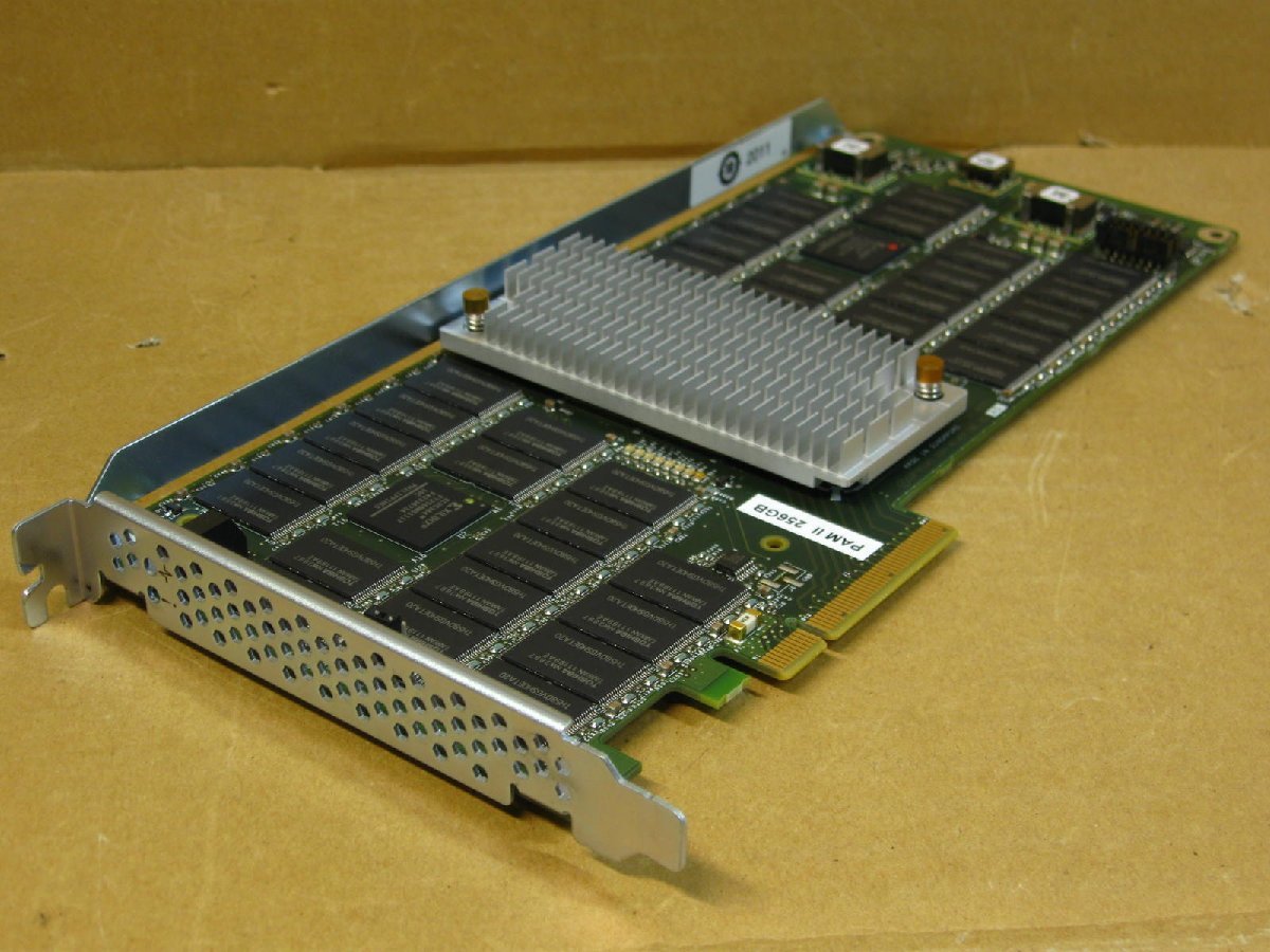 vNetApp PAM II 256GB Performance Acceleration Module Flash Cache PCI-EX б/у FAS3240 110-00153+D2 111-00660+D2