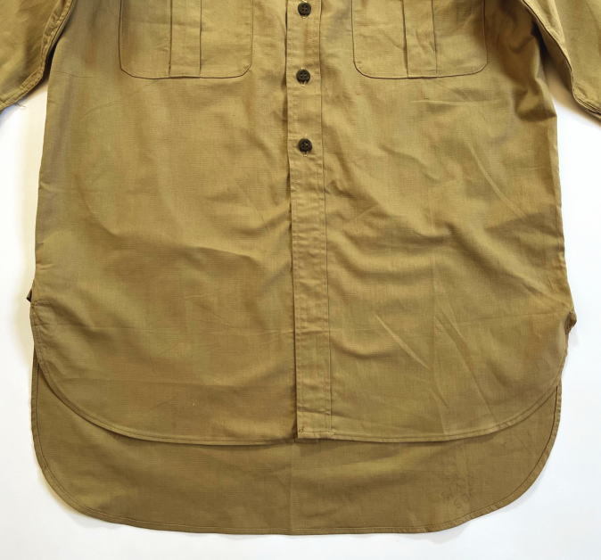 イギリス軍 トロピカル シャツ Size 4 ビンテージ 50s エアテックス素材 1954年 袖と裾にマチ付き 名品_画像4