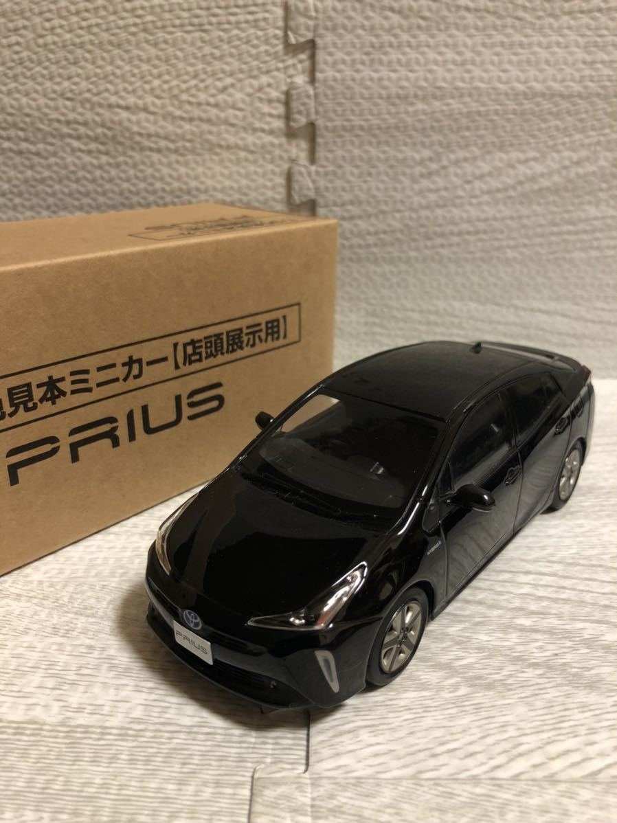 Yahoo!オークション - 1/30 トヨタ 新型プリウス 後期 PRIUS 非売品