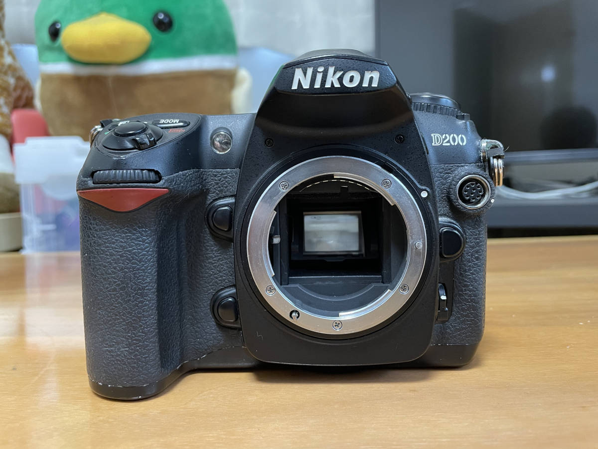 ★デジタル一眼★ ニコン Nikon D200 ボディ_画像2