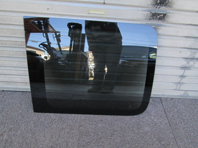 左 クオーター ガラス アトレー　S320G　カスタムターボ　RS リア　サイド ＬＨ NSG M31Q8_画像1