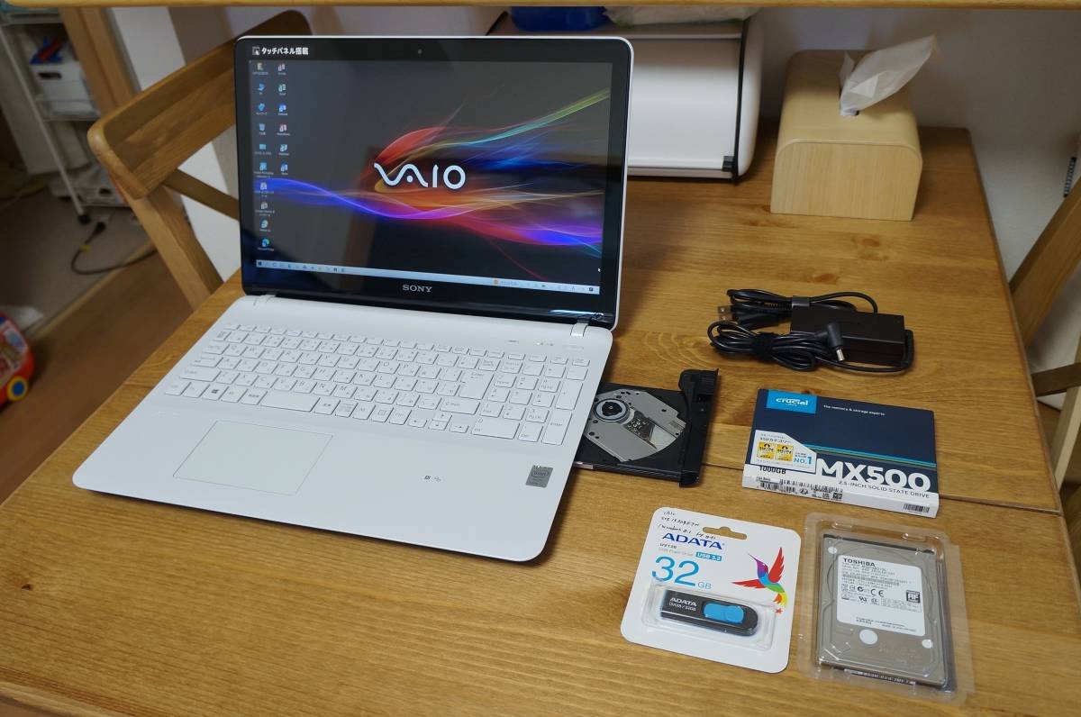 VAIO Fit 15E SVF15329EJW Windows10 Core i7 8GB 新品SSD1TB+HDD1TB