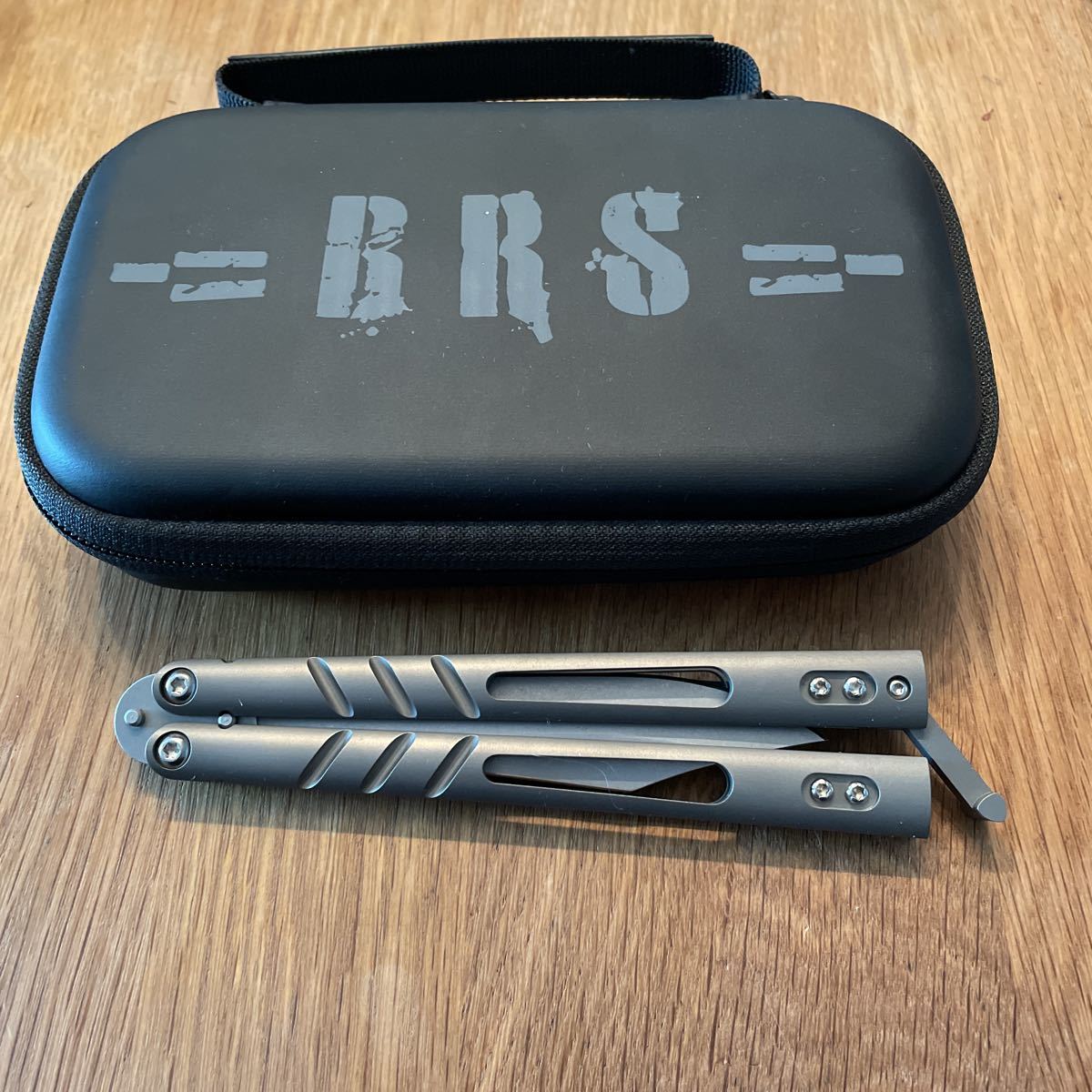 BRS バタフライナイフ BRS バタフライナイフ