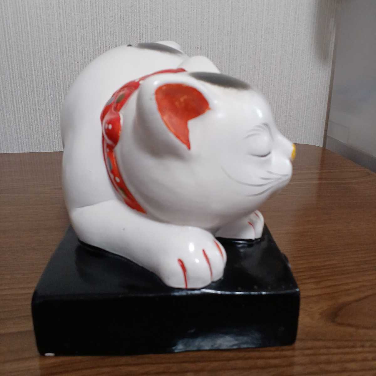 昭和レトロ 眠り猫 置物 貯金箱 日光山|Yahoo!フリマ(旧PayPay 昭和レトロ 眠り猫 置物 貯金箱 日光山|Yahoo!フリマ(旧PayPay