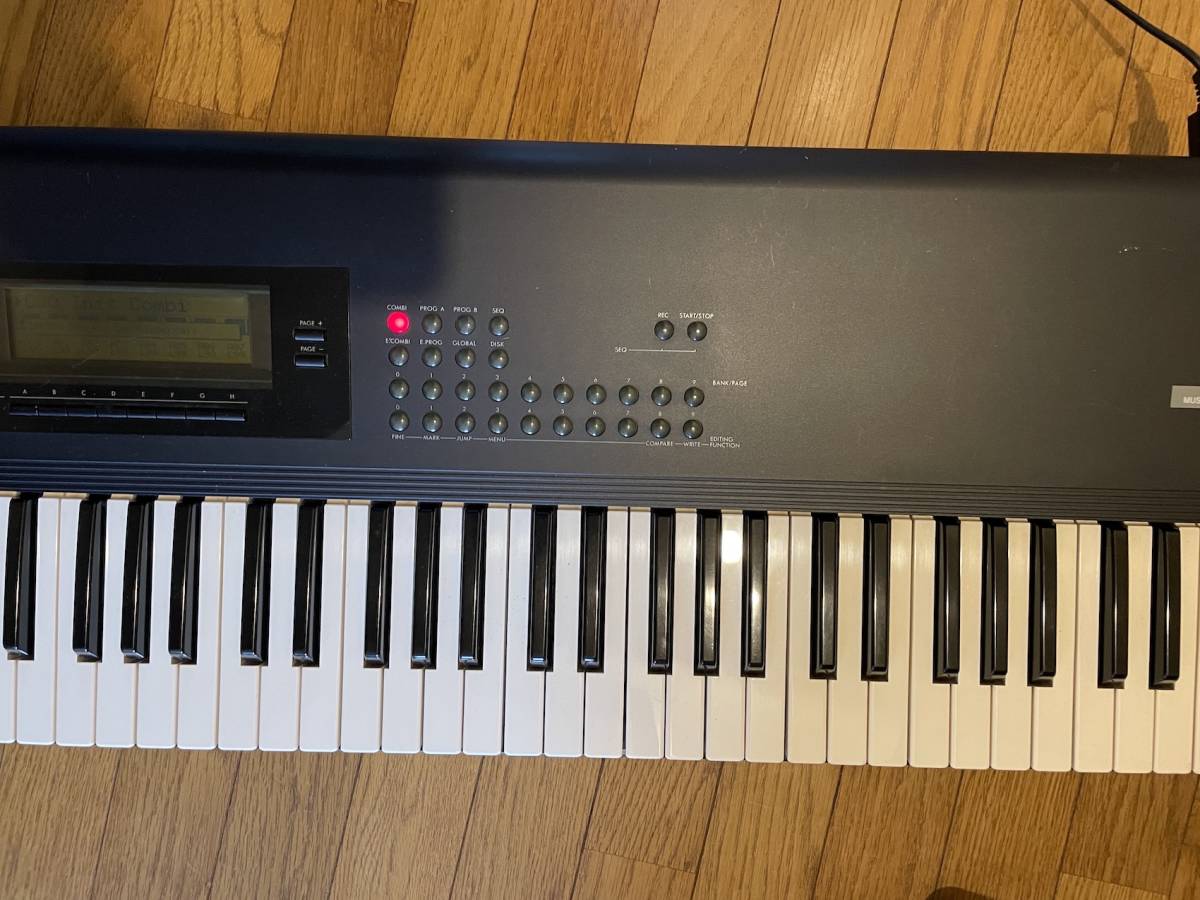 となります ヤフオク! T2 シンセサイザー Synthesizer 動... - KORG