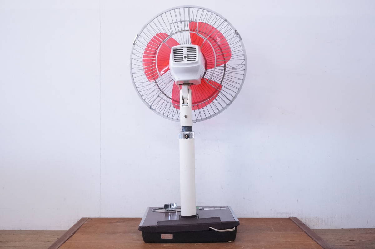 動作品 HITACHI 日立 A.C. DESK FAN H-672 扇風機 3枚羽根 30cm アンティーク 昭和レトロ 追加画像有り SA-2609_画像3