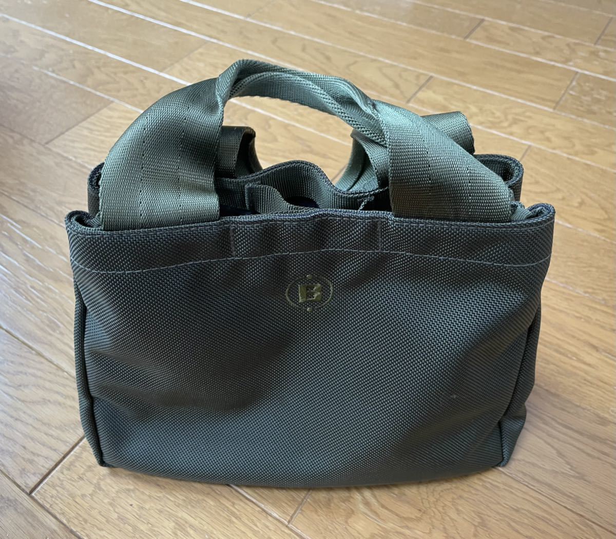 Yahoo!オークション - 中古美品 ブリーフィング ゴルフ カート Yahoo!オークション - 中古美品 ブリーフィング ゴルフ カート