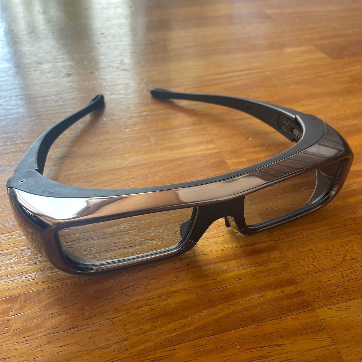 [送料無料]SONY ブラビア 専用3Dメガネ　4本セット&トランスミッター