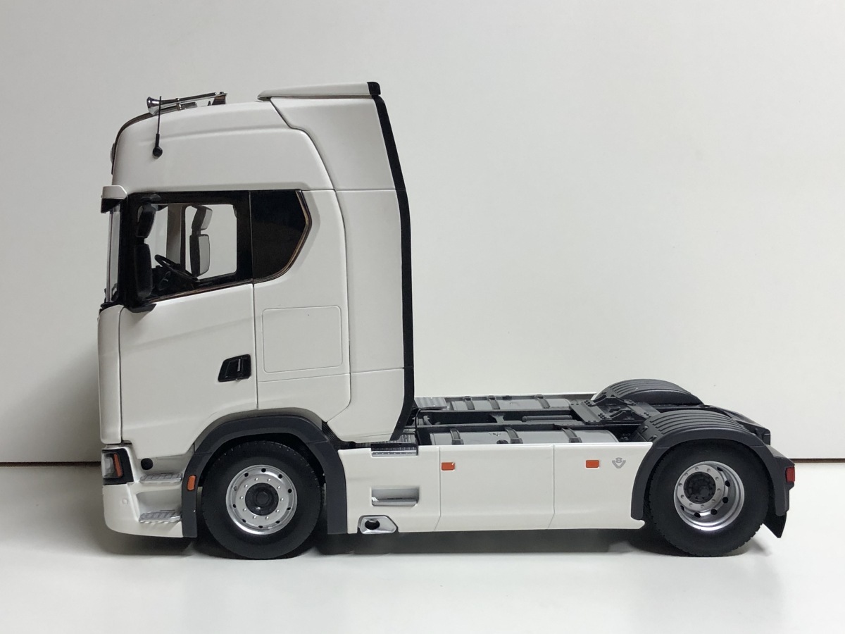 Nzg 1 18 Scania V8 730s 4x2 Tractor ホワイト スカニア トレーラーヘッド 商用車 公用車 売買されたオークション情報 Yahooの商品情報をアーカイブ公開 オークファン Aucfan Com Nzg 1 18 Scania V8 730s 4x2 Tractor ホワイト スカニア トレーラーヘッド 商用車 公用車 売買されたオークション情報 Yahooの商品情報をアーカイブ公開 オークファン Aucfan Com