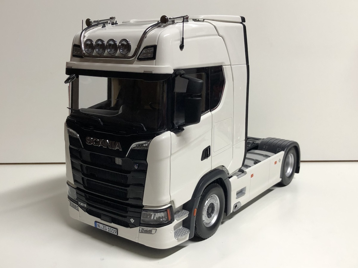 Nzg 1 18 Scania V8 730s 4x2 Tractor ホワイト スカニア トレーラーヘッド 商用車 公用車 売買されたオークション情報 Yahooの商品情報をアーカイブ公開 オークファン Aucfan Com