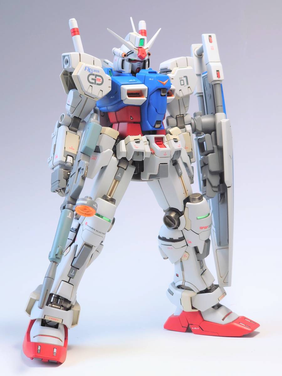 バンダイスピリッツ MG 1／100 RX-78GP01 ガンダム試作1号機ゼ…