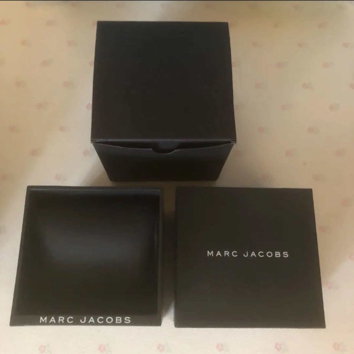 マークジェイコブス 空箱　MARC JACOBS 時計が入っていたケース