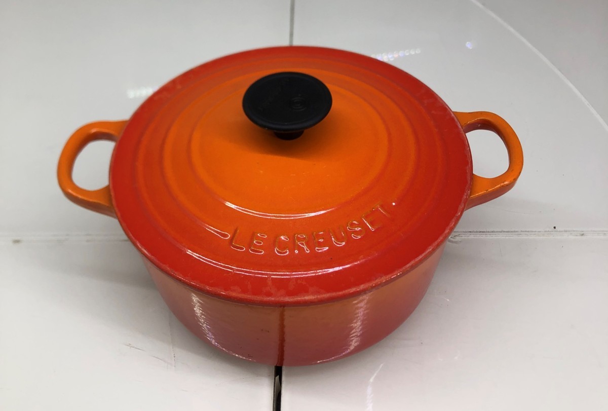 390円 【56%OFF!】 ∞ M LE CREUSET ルクルーゼ キャセロール シグニチャー ココットロンド オレンジ 両手鍋 内径約18㎝ ∞k‐2111-61∞ 390円 【56%OFF!】 ∞ M LE CREUSET ルクルーゼ キャセロール シグニチャー ココットロンド オレンジ 両手鍋 内径約18㎝ ∞k‐2111-61∞