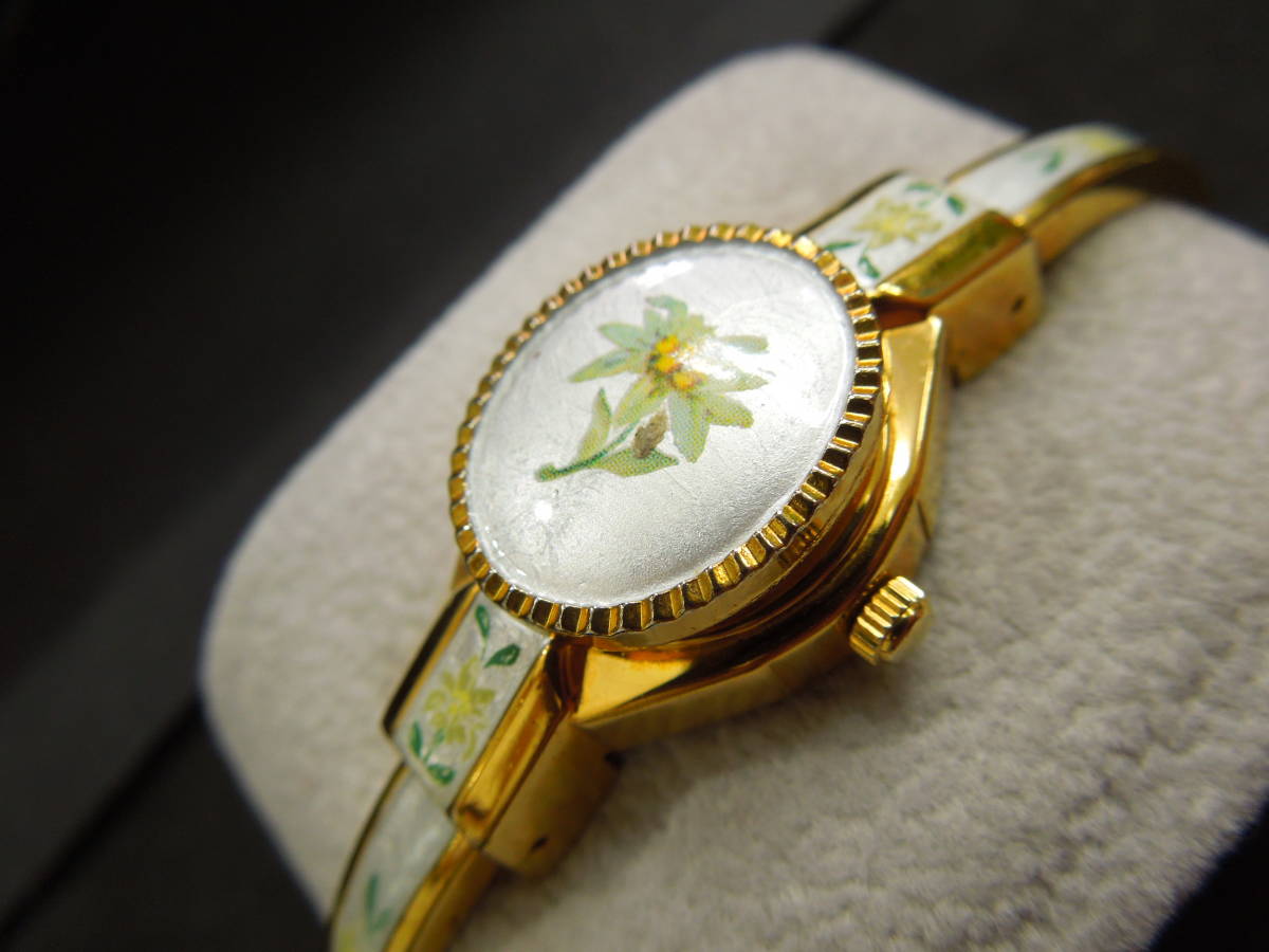 アンドレムッシュ Andre Mouche バングルウォッチ 電池交換済み Yahoo!オークション - 新品電池交換済み Andre Mouche/アンドレ