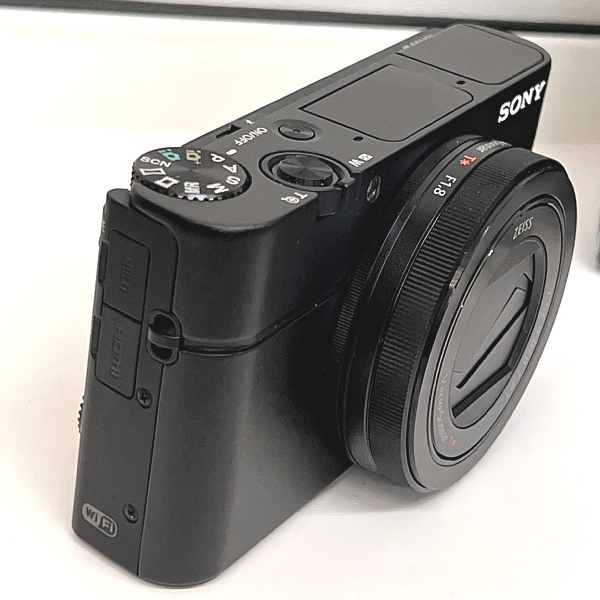SONY デジタルスチルカメラ RX100III DSC-RX100M3(ソニー)｜売買された 