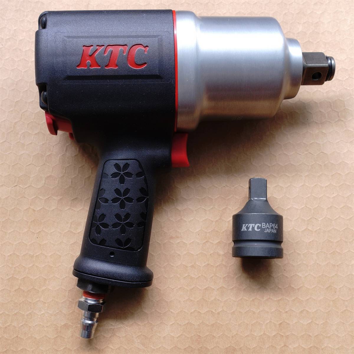 ◇送料無料◇KTC 19.0sq インパクトレンチ JAP651 高トルク 1600N・m  10万円◇ネプロス;空研;スナップオン;MAC;自動車;整備士;大型車;4WD◇