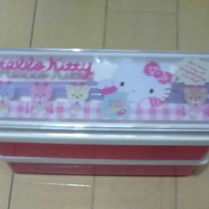 Коробка для ланча Hello Kitty 2 -Stage Lunch Box с куриной коробкой для ланча ◎