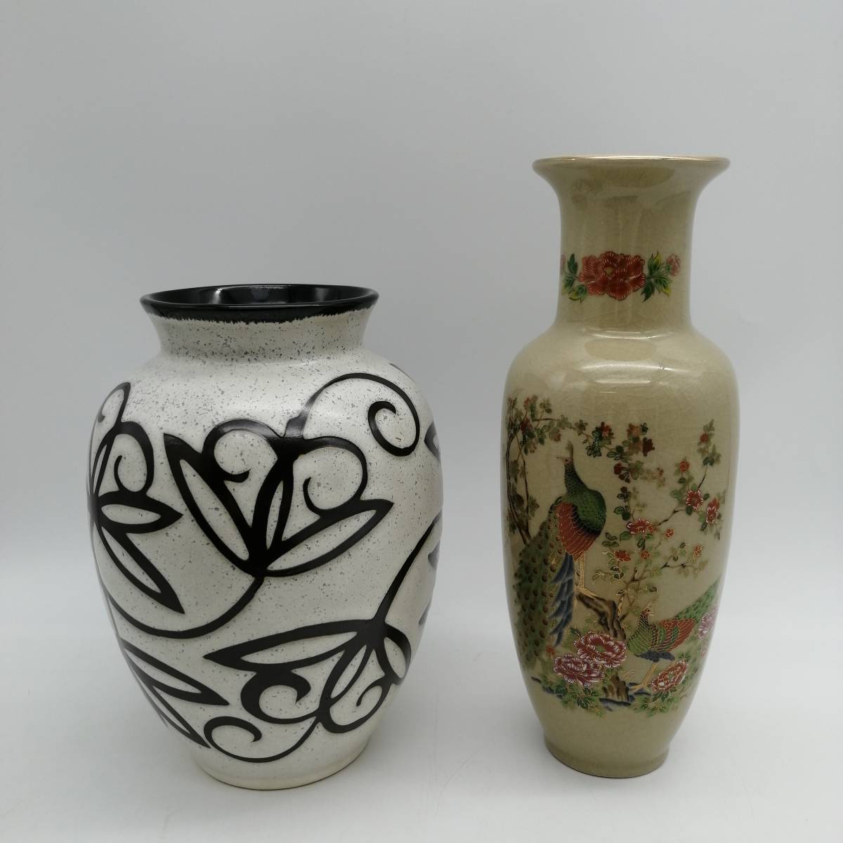H3136 九谷焼花瓶花入セット花器華道現状品日本代购 买对网 H3136 九谷焼花瓶花入セット花器華道現状品日本代购 买对网